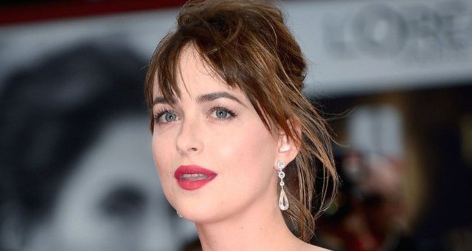 Dakota Johnson Desata Rumores De Embarazo Por Concierto De Coldplay