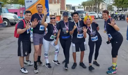 Personal de Uniradio en el Medio Maratn de Hermosillo