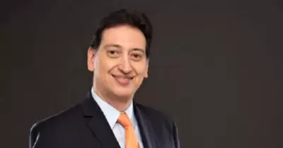 Enrique Burak, comentarista de deportes