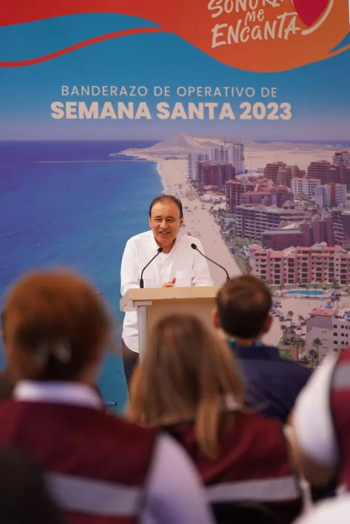 Gobernador Alfonso Durazo da banderazo al operativo Semana Santa 2023