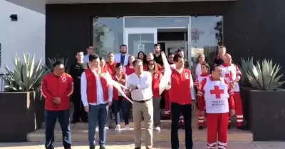 Unidades de Cruz Roja de Hermosillo recibieron el banderazo de salida que marca 