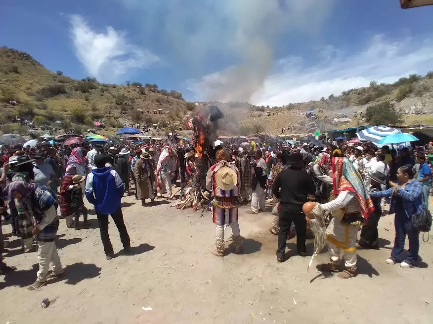 Ceremonias yaquis en Sbado de Gloria