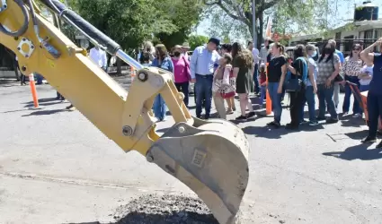 Inician trabajos de rehabilitacin de la calle 14 de Abril