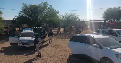 Vehculos abandonados en Guaymas