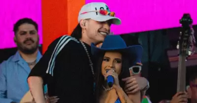 Peso Pluma y Becky G interpretaron "Chanel".