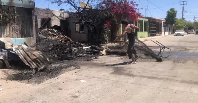 El incendio se registr en las calles Gernimo Oriente y Claro de Luna