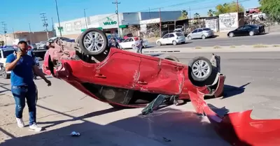 Choque mltiple en zona del Parque Industrial Norte