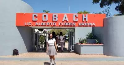 Ana Itzel Garca Flores, alumna del Cobach