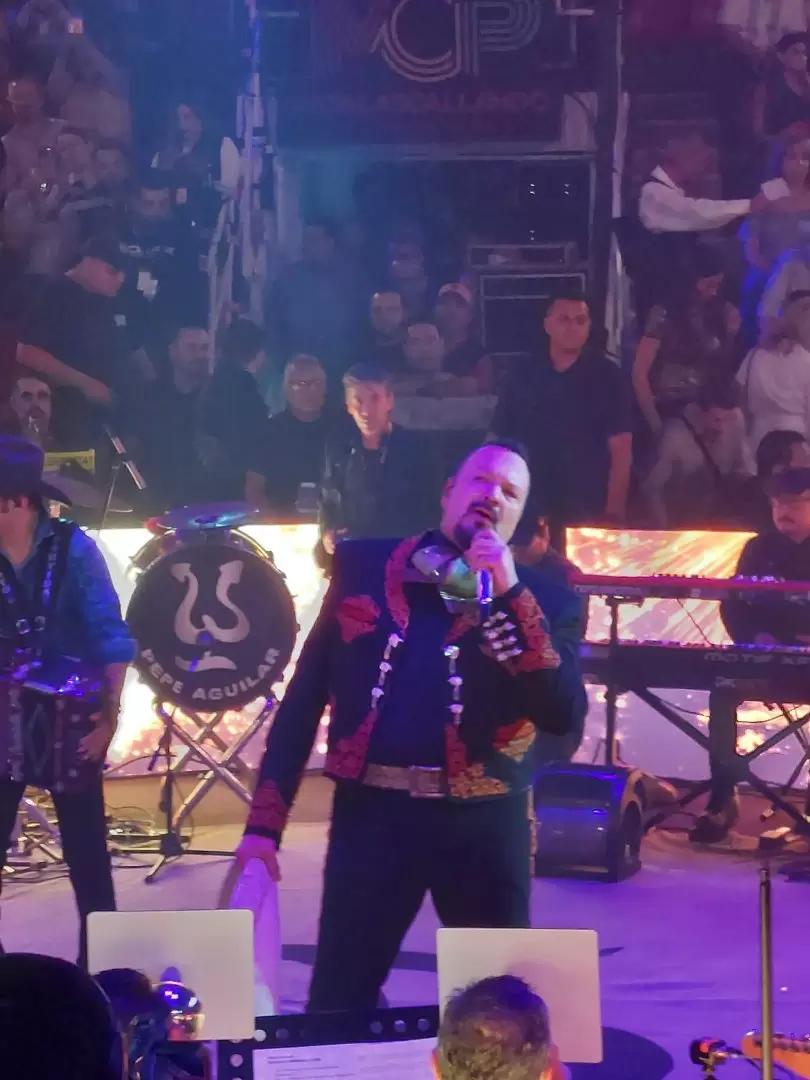 Pepe Aguilar confirm colaboracin con Carn Len.