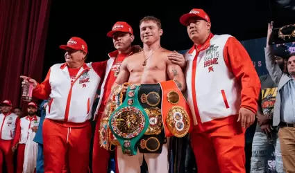 "Canelo" lvarez vence a John Ryder