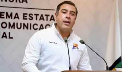 Cuauhtmoc Galindo Delgado renuncia a la direccin del Instituto Sonorense de In