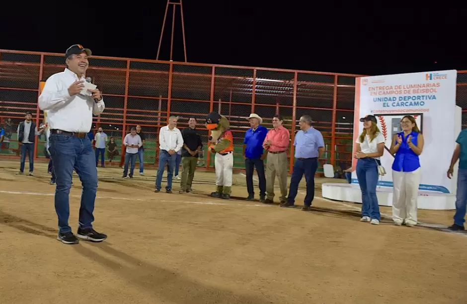 Antonio Astiazarn en inauguracin de iluminacin de El Crcamo