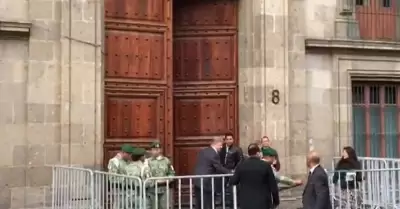 AMLO se rene con empresarios en Palacio Nacional