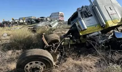 Accidente en el tramo Caborca-Sonoyta