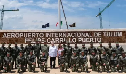 El presidente AMLO supervisa avances del Aeropuerto de Tulum