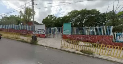 Secundaria en donde ocurri el desvanecimiento de los 20 estudiantes