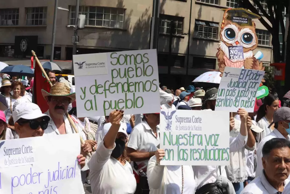 Marcha nacional en defensa de la Suprema Corte de Justicia de la Nacin