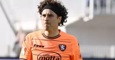 Memo Ochoa se ha convertido en un figura del futbol italiano