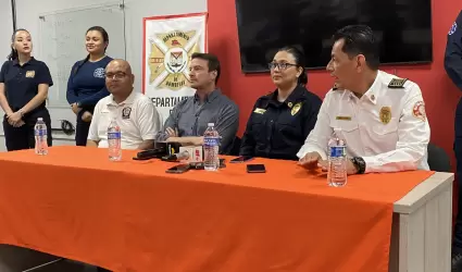 Invitan a campamento de verano de Bomberos