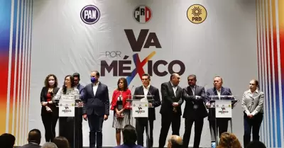 Dirigentes de la coalicin Va por Mxico