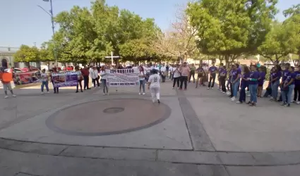 Manifestacin de padres y madres ABC