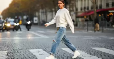 Outfit con tenis blancos de online bota