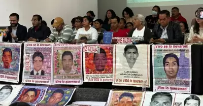 Padres de los 43 normalistas desaparecidos