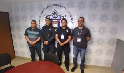 Policas evitan suicidio de una mujer