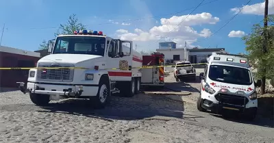 Incendio en vivienda de la colonia 5 de Mayo