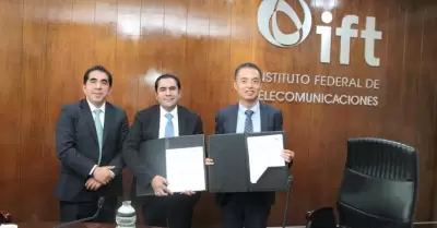 El IFT y Huawei firman convenio de colaboracin