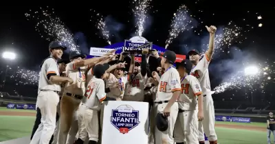 Naranjeros obtiene el bicampeonato en el Torneo Infantil de la Liga ARCO Mexican