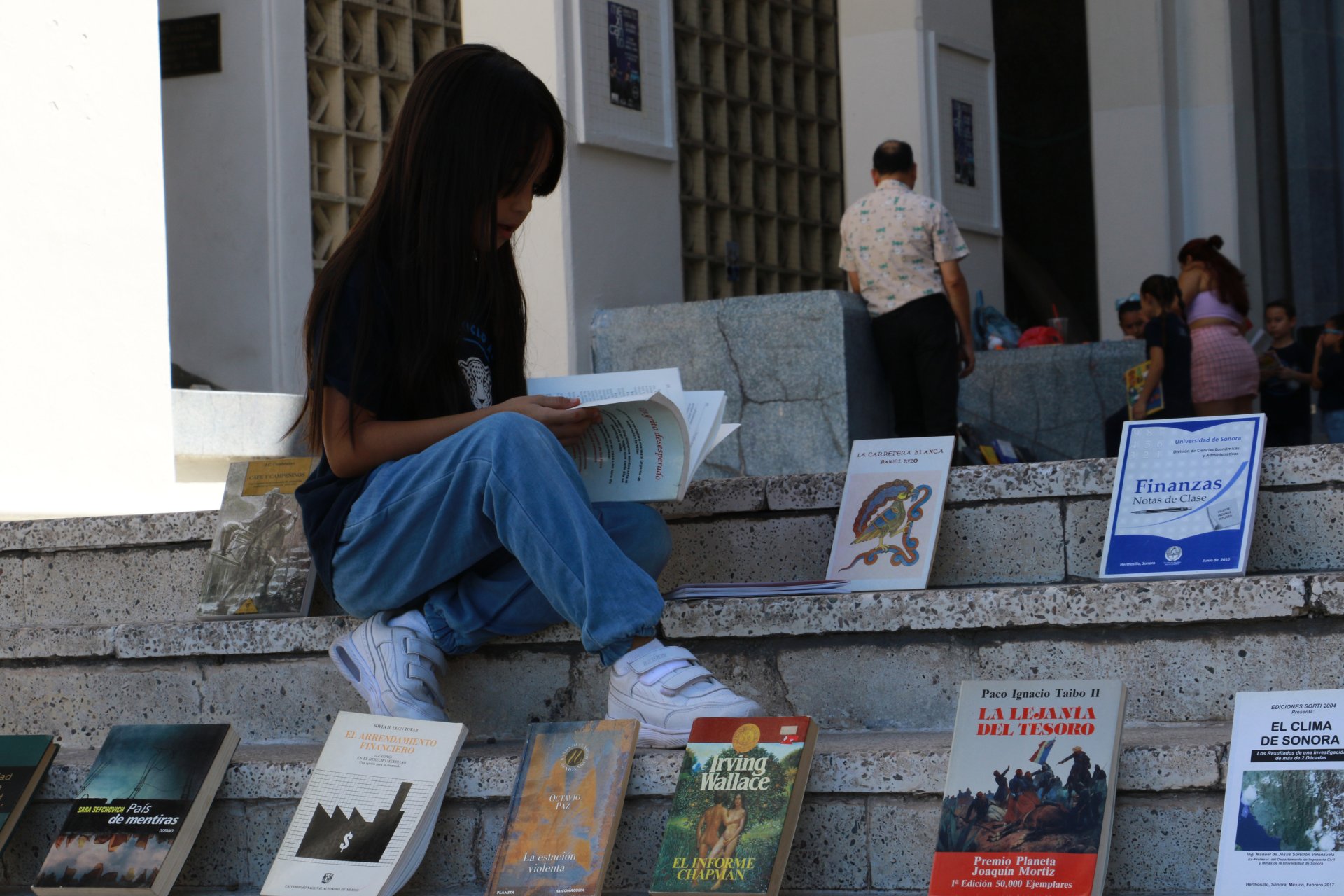Realizan Siembra y Cosecha de Libros en la Unison - Uniradio Informa Sonora
