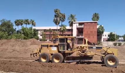 Construccin del edificio 12-A de la Unison