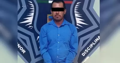 Detienen a hombre que portaba arma blanca