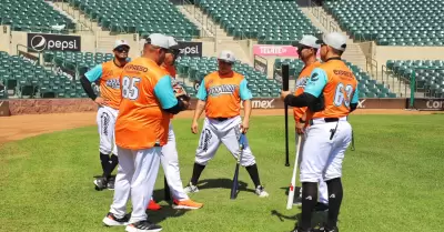 Entrenamientos de Naranjeros de Hermosillo