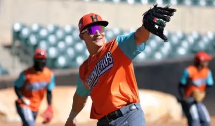 Jos Cardona se suma a los entrenamientos de Naranjeros