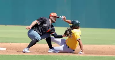 Naranjeros vs Atleticos en Mesa