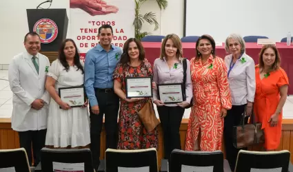 Reconocen a familiares de donantes de rganos.