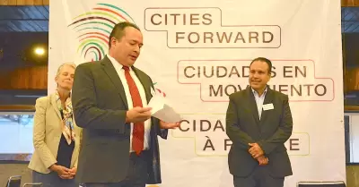 Participa Alcalde de Hermosillo en lanzamiento del programa Ciudades en Movimien