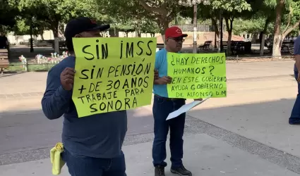 Extrabajadores de la CEA con ms de 30 aos de servicio exigen pensin y segurid