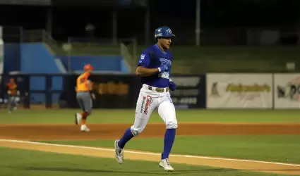 Yaquis vence a Naranjeros en Tucson