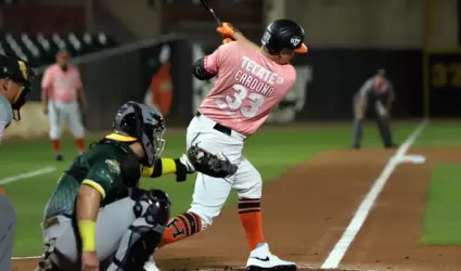 Naranjeros se queda con el tercer juego de la serie ante Caeros