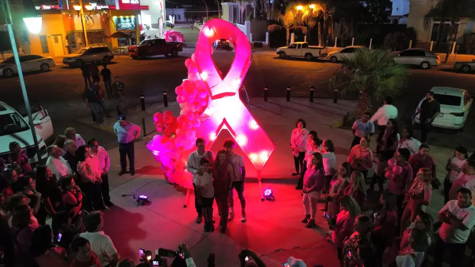 Realizan "Caravana Rosa" en Navojoa