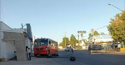 Choque en la colonia Olivares