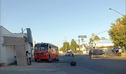 Choque en la colonia Olivares