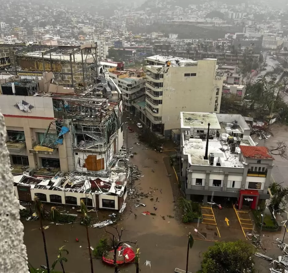 Acapulco tras los daos provocados por el huracn Otis.