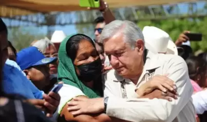 AMLO en visita a la tribu yaqui