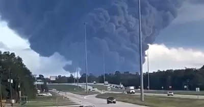 Explosin en planta qumica de Sheperd, Texas