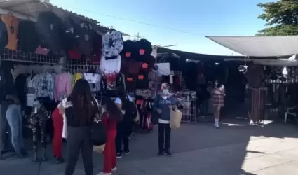 Tianguis navideo