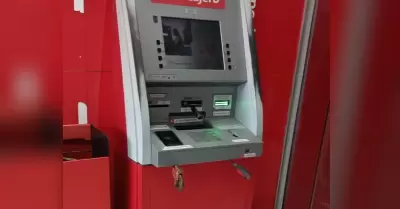 Sujeto intentó sustraer dinero de cajero automático